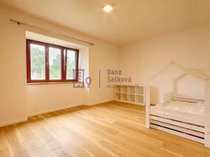 Prodej rodinného domu, Kunžak, 380 m2