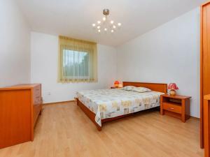 Prodej rodinného domu, Ohrobec, Na širokém I, 235 m2