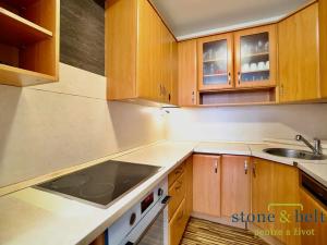 Prodej bytu 2+kk, Praha - Stodůlky, Borovanského, 43 m2