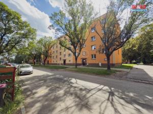 Prodej bytu 3+1, Karviná - Mizerov, Na Kopci, 56 m2
