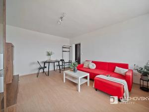 Prodej bytu 2+kk, Pardubice, Palackého třída, 49 m2