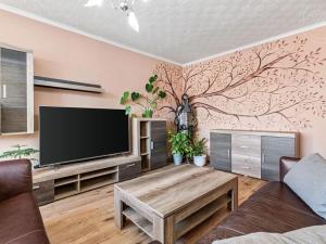 Prodej bytu 4+1, Děčín, Pod Vrchem, 76 m2