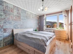 Prodej bytu 4+1, Děčín, Pod Vrchem, 76 m2