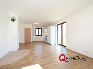 Pronájem rodinného domu, Praha - Miškovice, Před skálou, 135 m2