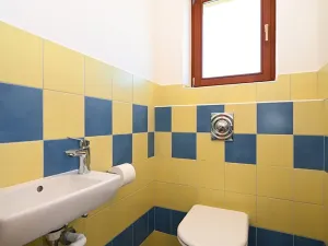 Pronájem rodinného domu, Praha - Miškovice, Před skálou, 135 m2