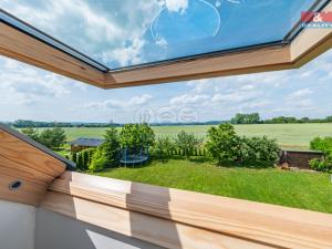Prodej rodinného domu, Hostomice, Luční, 222 m2