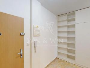 Pronájem bytu 3+kk, Praha - Kbely, Toužimská, 95 m2