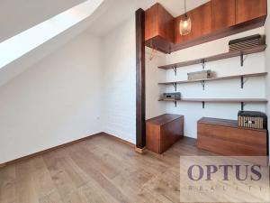 Pronájem bytu 2+kk, Praha - Vršovice, Holandská, 41 m2