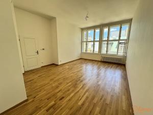 Pronájem bytu 3+kk, Praha - Staré Město, Národní, 68 m2