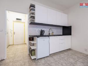 Prodej bytu 1+kk, Praha - Zbraslav, Spojařů, 32 m2