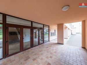 Prodej bytu 1+kk, Praha - Zbraslav, Spojařů, 32 m2