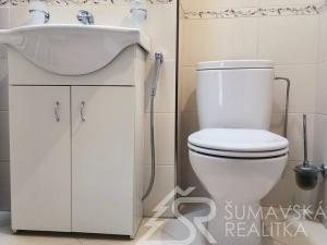 Prodej bytu 3+kk, Kašperské Hory, Náměstí, 90 m2