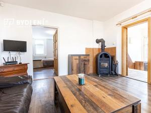 Prodej rodinného domu, Kostomlaty pod Milešovkou, Hlavní, 130 m2
