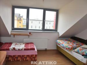 Pronájem atypického bytu, Brno, Ptašínského, 91 m2