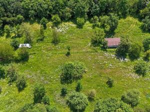 Prodej zahrady, Praha - Dolní Chabry, 10599 m2