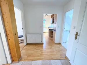 Pronájem bytu 2+kk, Jihlava, Pavlovova, 69 m2