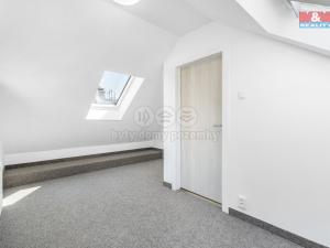 Pronájem bytu 4+1, Liberec, Růžová, 80 m2