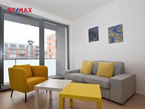 Pronájem bytu 2+kk, Praha - Kobylisy, Čumpelíkova, 64 m2
