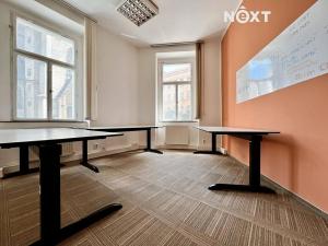 Pronájem kanceláře, Praha - Žižkov, Sladkovského náměstí, 245 m2