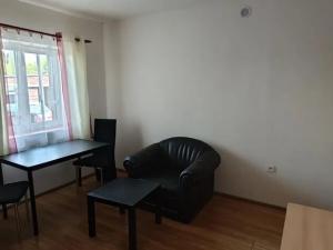Pronájem bytu 2+kk, Praha - Řeporyje, Horšovská, 28 m2