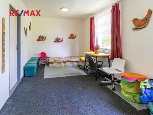 Prodej vícegeneračního domu, Doksy, 611 m2