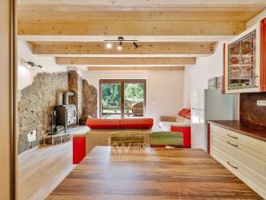 Prodej chaty, Planá nad Lužnicí, Na Černé, 75 m2