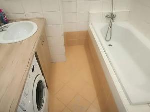 Prodej bytu 3+1, Frýdek-Místek, Marie Majerové, 74 m2