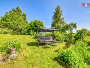 Prodej chalupy, Bochov - Rybničná, 134 m2