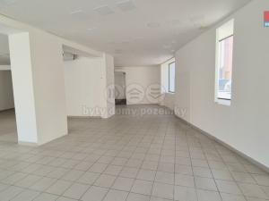 Pronájem obchodního prostoru, Kladno, Komenského, 121 m2