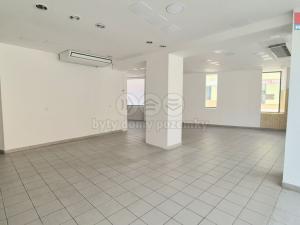 Pronájem obchodního prostoru, Kladno, Komenského, 121 m2
