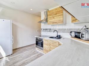 Prodej bytu 2+1, Chomutov, Borová, 61 m2
