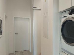 Pronájem bytu 3+kk, Brno - Sadová, Kumpoštova, 83 m2