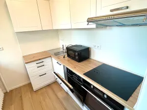Pronájem bytu 2+kk, Praha - Michle, Batelovská, 49 m2
