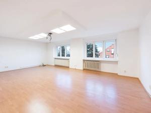 Pronájem vily, Praha - Smíchov, Xaveriova, 1127 m2