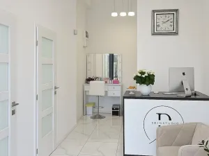 Prodej obchodního prostoru, Praha - Strašnice, Zvěřinova, 34 m2