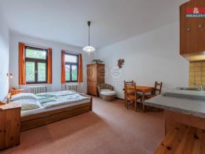 Prodej ubytování, Horní Blatná, Krátká, 310 m2