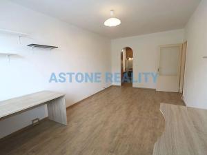 Pronájem bytu 2+kk, Praha - Kobylisy, Šimůnkova, 53 m2