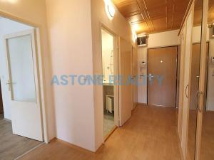 Pronájem bytu 2+kk, Praha - Kobylisy, Šimůnkova, 53 m2