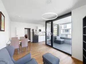 Pronájem bytu 2+kk, Praha - Střížkov, Střížkovská, 54 m2
