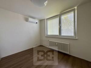 Pronájem bytu 4+1, Brno, Absolonova, 106 m2
