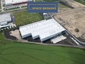 Pronájem skladu, Kolín, 3504 m2