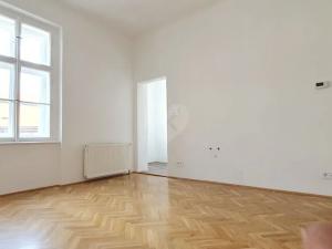 Pronájem bytu 2+kk, Praha - Holešovice, Dobrovského, 54 m2