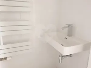 Pronájem bytu 2+kk, Praha - Holešovice, Dobrovského, 54 m2
