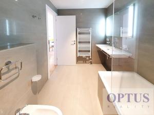 Pronájem bytu 2+kk, Praha - Smíchov, Holečkova, 71 m2