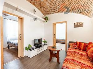 Prodej bytu 3+kk, Valtice, Poštovní, 60 m2
