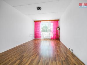 Prodej bytu 4+1, Spálené Poříčí, Zámecká, 83 m2