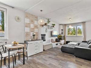 Prodej rodinného domu, Vrbová Lhota, Příčná, 181 m2