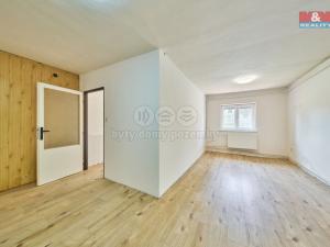 Prodej rodinného domu, Radvanice, 185 m2
