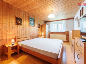 Prodej rodinného domu, Bochov, Zahradní, 140 m2
