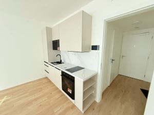 Pronájem bytu 1+kk, Praha - Stodůlky, Hábova, 56 m2